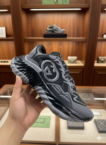 GUCCI || Men's Gucci Ripple Trainer In Black Mesh - FASHION MYST