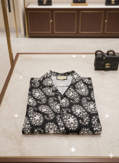 GUCCI || Men’s Black & White Star Burst Print Silk Bowling Shirt