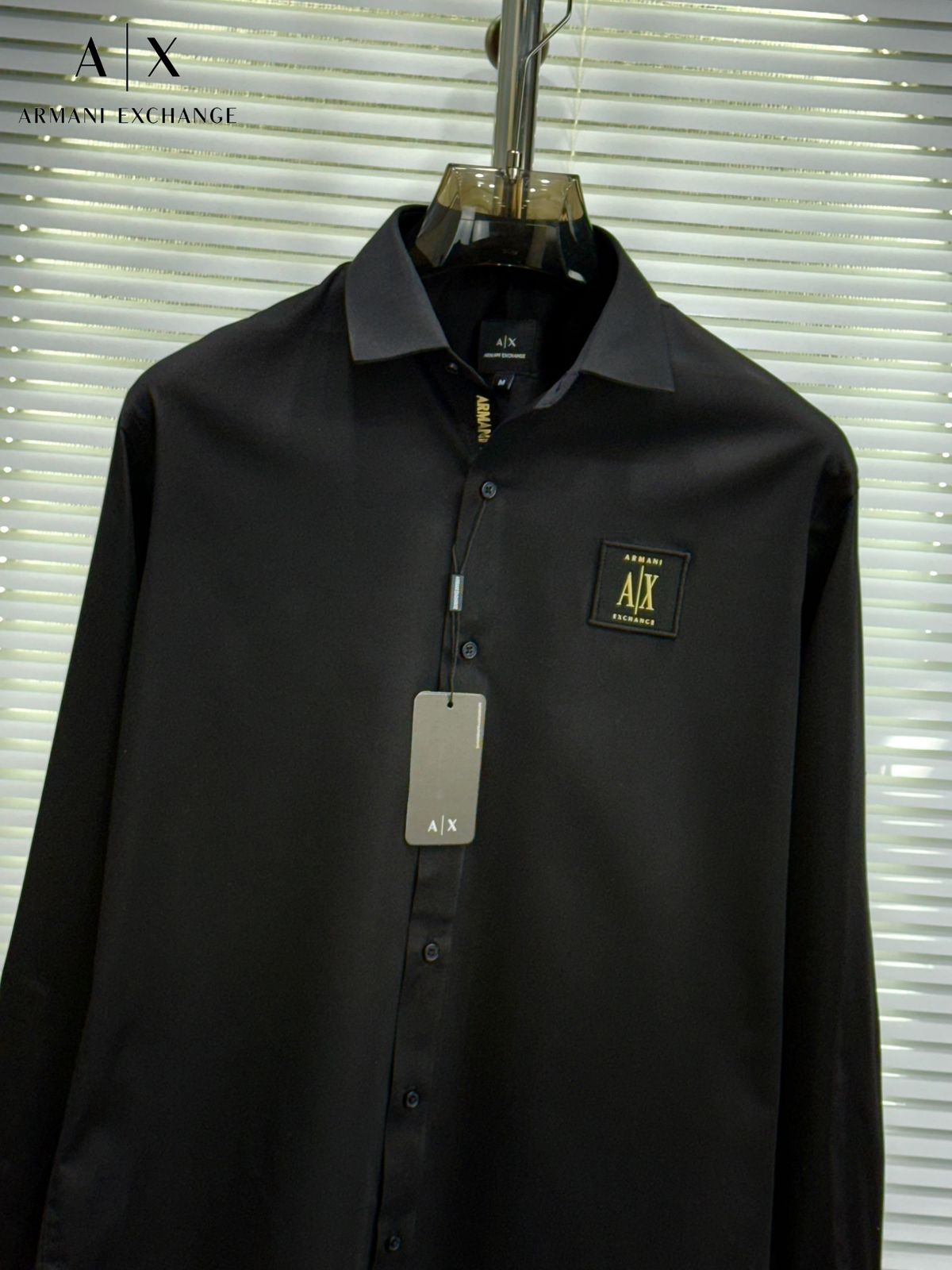 Armani Exchange black premium cotton shirt for men in 100% cotton regular fit
