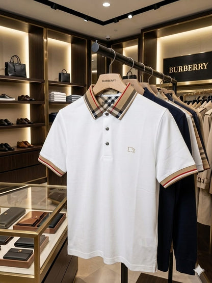 Men's Burberry white premium polo t-shirt with classic collar
