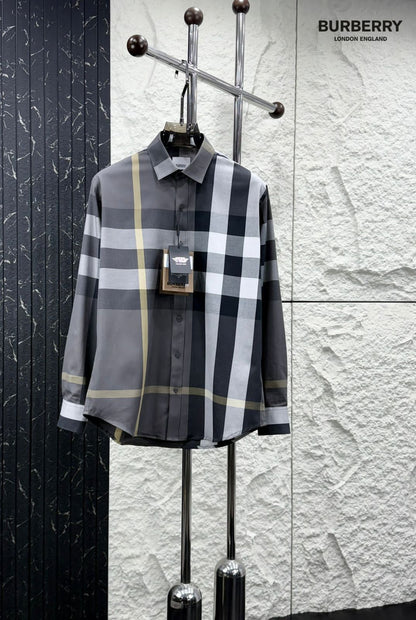 Burberry men's grey premium cotton regular fit shirt with branded buttons