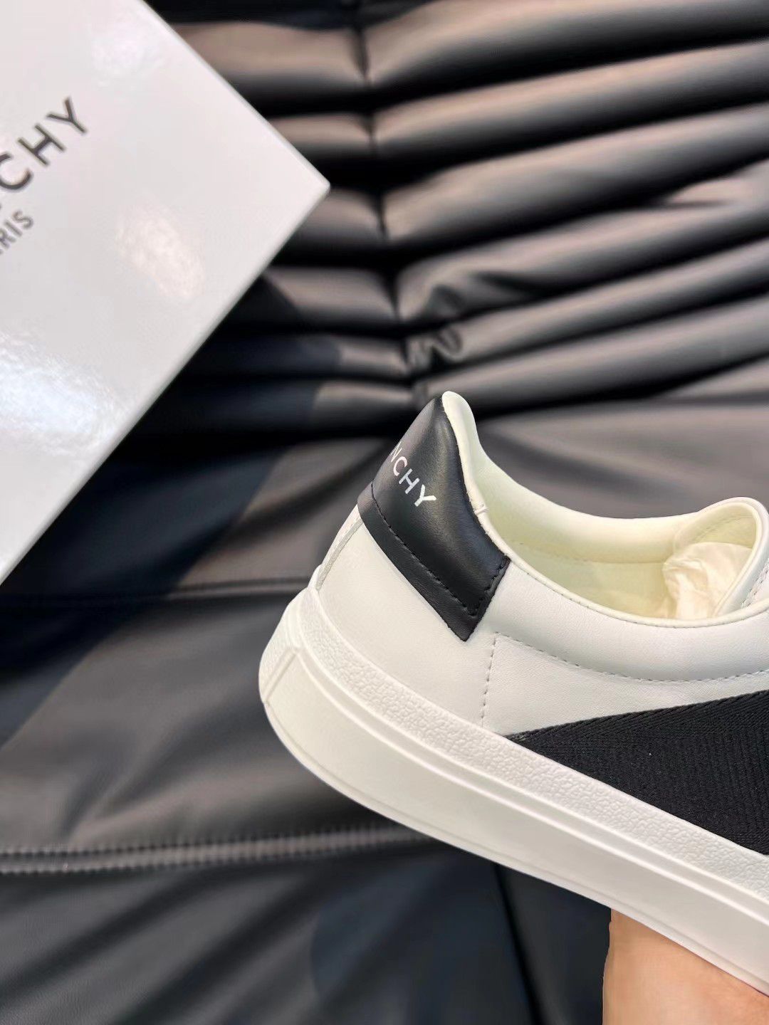 GIVENCHY CITY SPORT SNEAKERS - FASHION MYST 