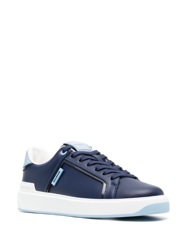 BALMAIN || LOGO-PATCH LOW-TOP SNEAKER - FASHION MYST 