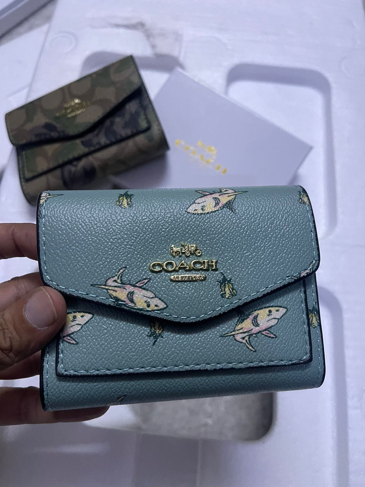 COACH Small Trifold Wallet With Lovely Flower Print - FASHION MYST 