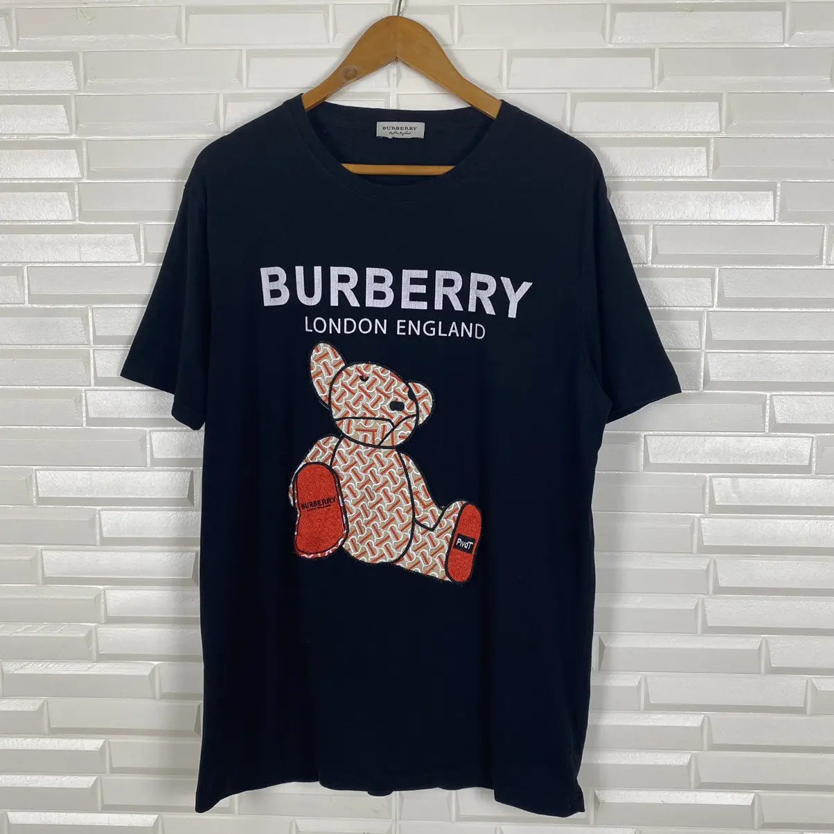 BURBERRY || TB Teddy Bear Logo Ladies T-Shirt - FASHION MYST 