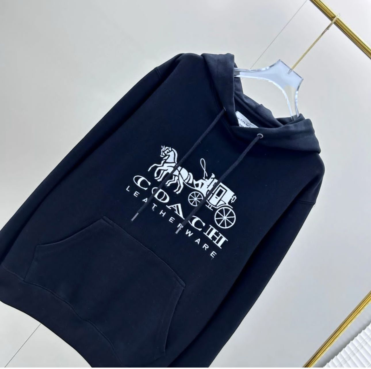 Horse And Carriage Hoodie In Organic Cotton - FASHION MYST 