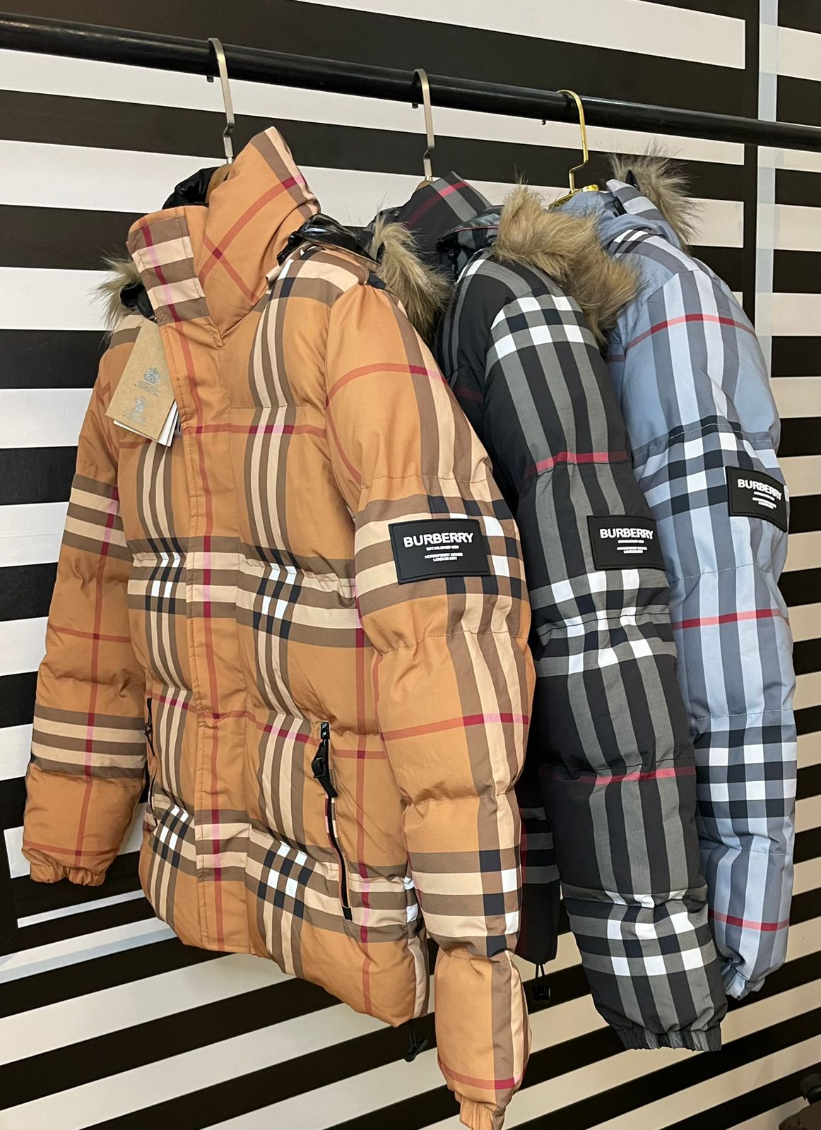 Luxury Convertible Check Puffer Jacket For Men - FASHION MYST 