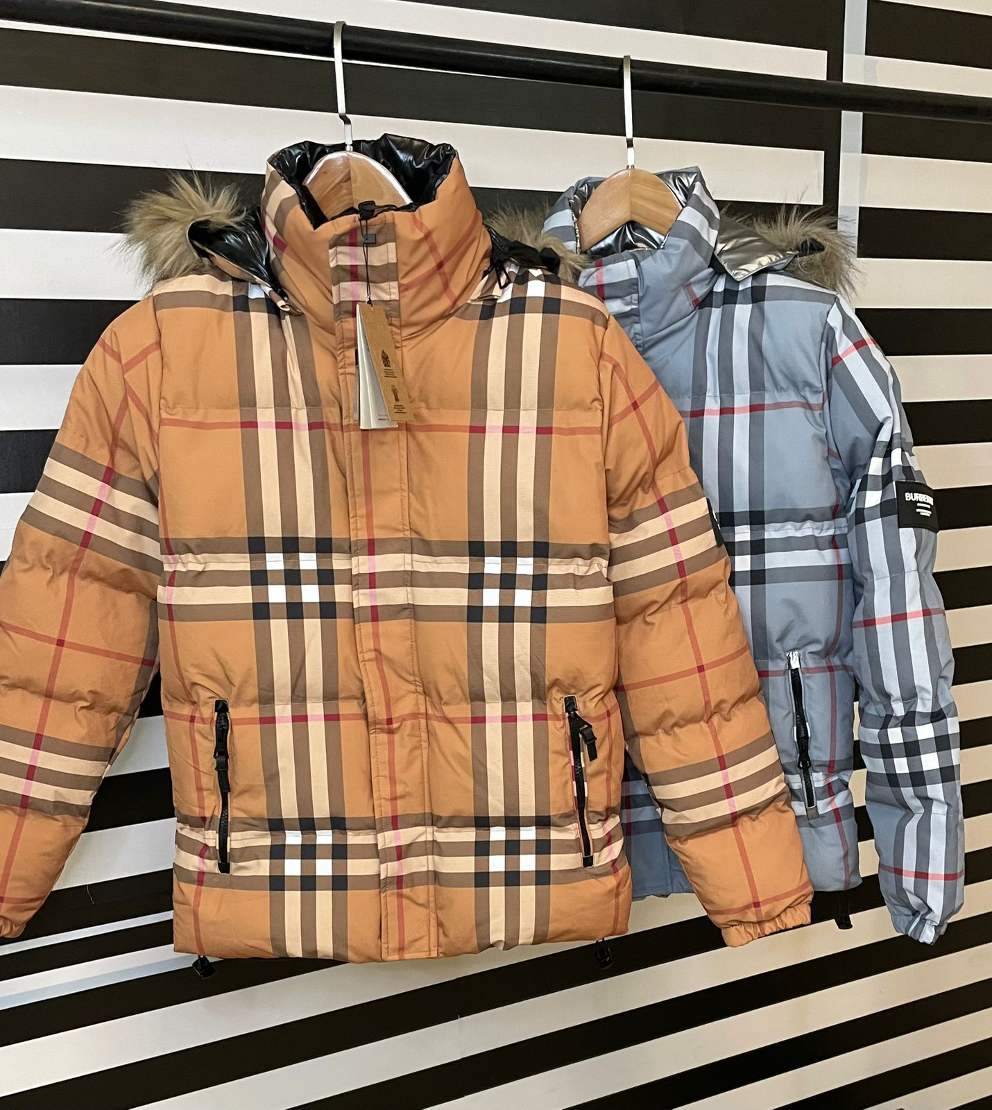 Luxury Convertible Check Puffer Jacket For Men - FASHION MYST 