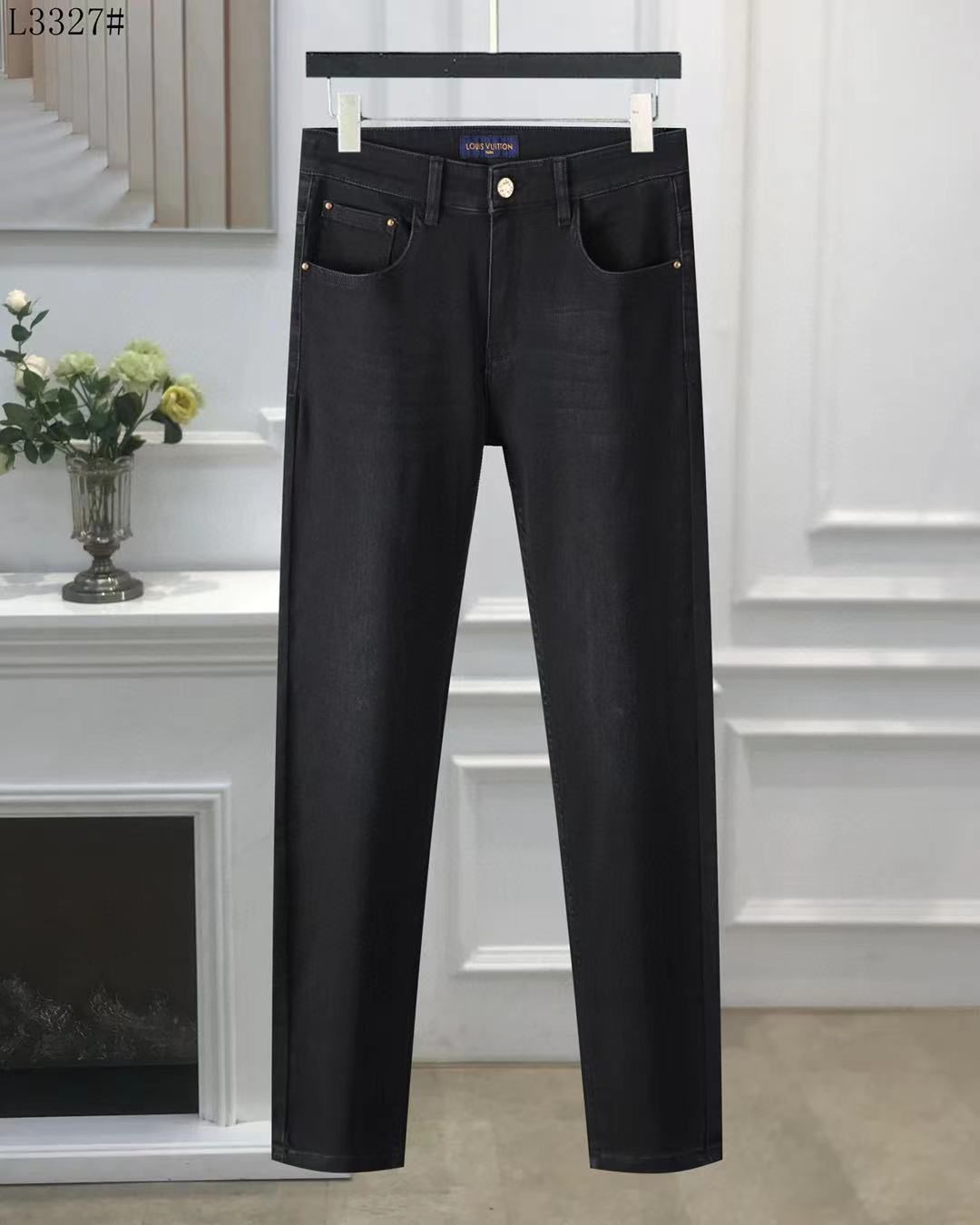 LOUIS VUITTON || Super Comfortable Premium Logo Jeans For Men - FASHION MYST 