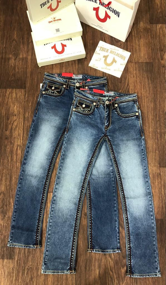 TRUE RELIGION || Distressed Ricky Relaxed Straight Leg Jeans Blue Distressed - FASHION MYST 