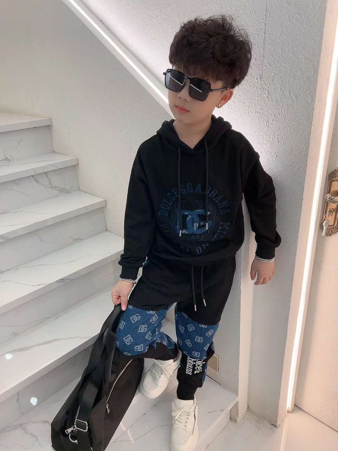 KIDS HIGH END QUALITY WINTER TRACKSUITS - FASHION MYST 