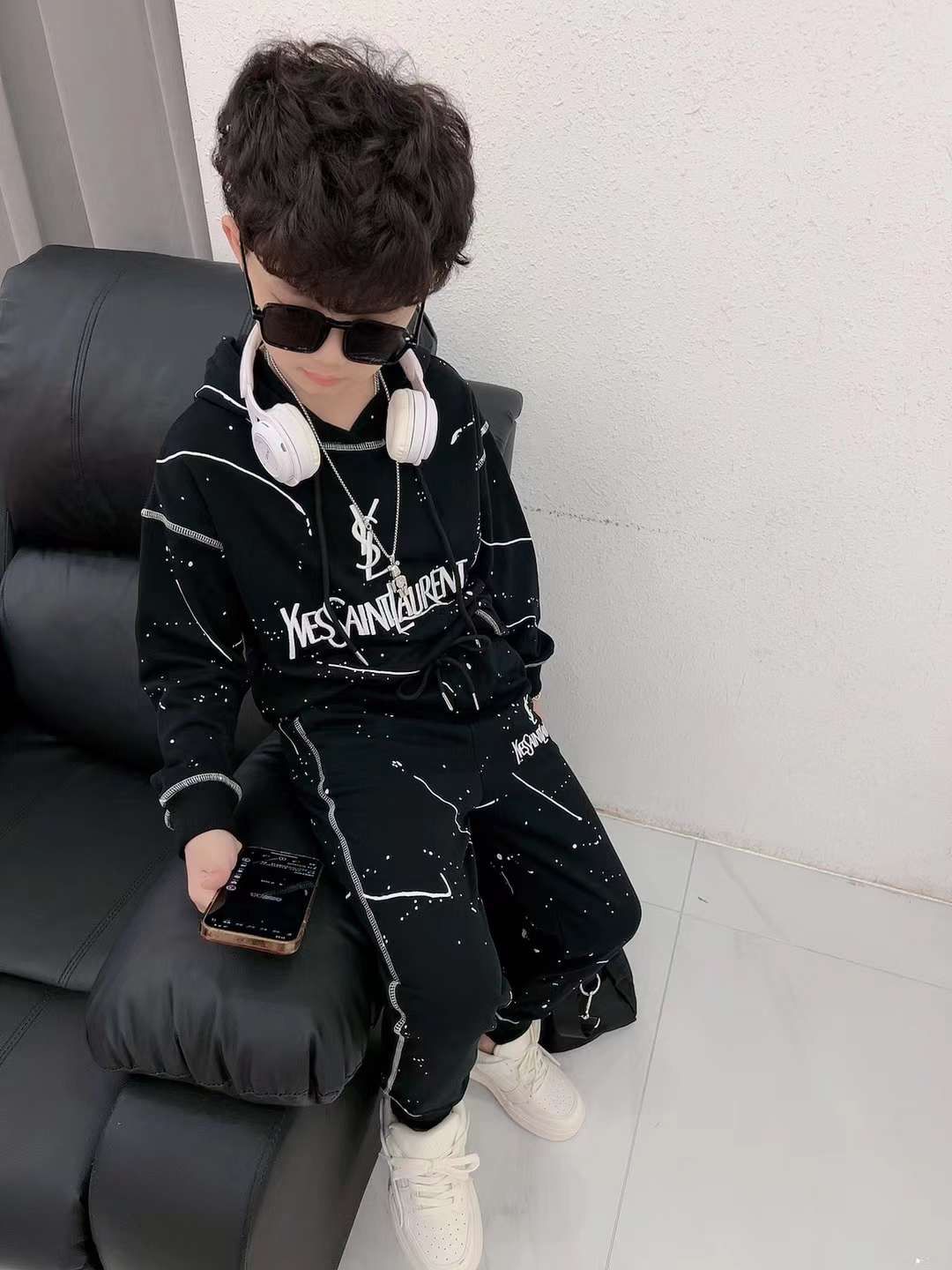 KIDS HIGH END QUALITY WINTER TRACKSUITS - FASHION MYST 