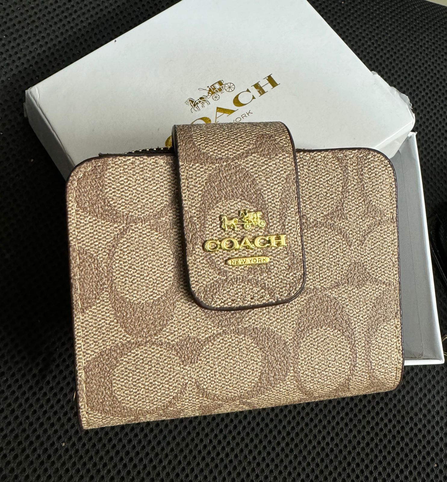 Latest Outlet Folding Wallets For Ladies - FASHION MYST 