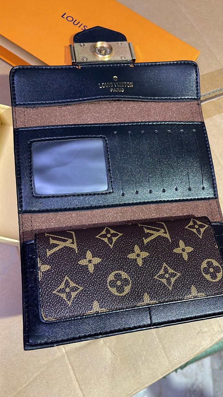 LOUIS VUITTON AUTHENTIC DAUPHINE INSTA FAME WALLET IN STOCK - FASHION MYST 