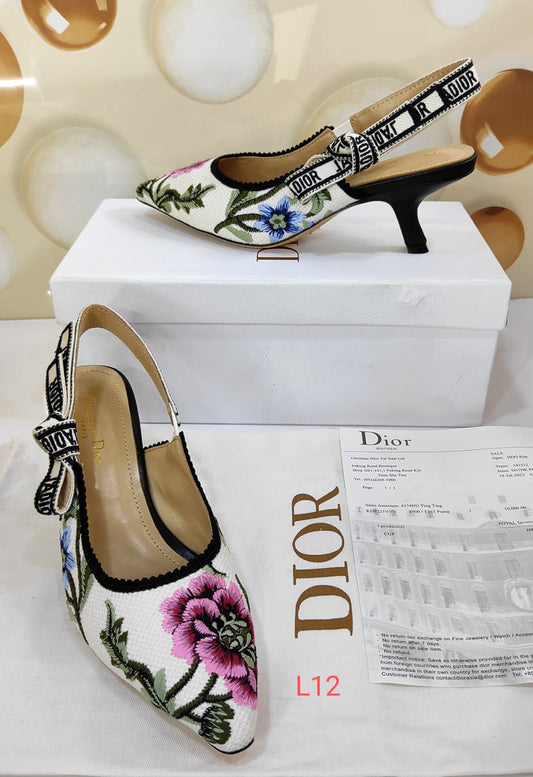Premium Floral Printed Sandals For Women - FASHION MYST 