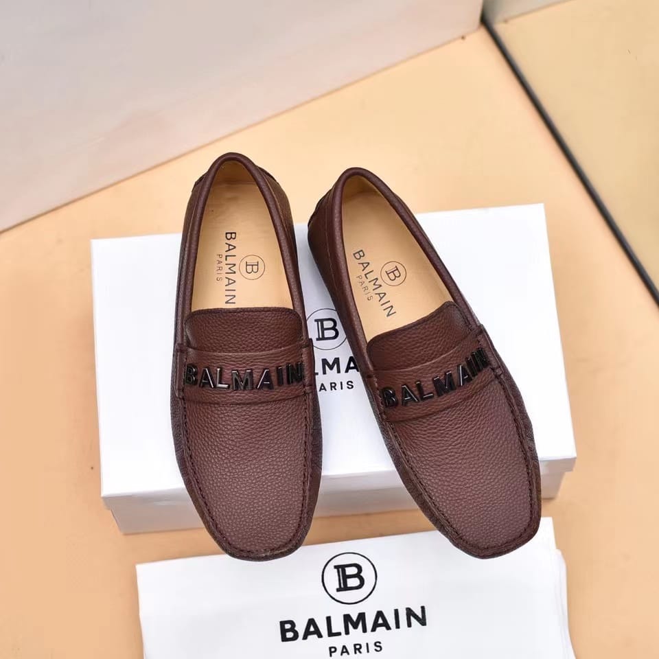 BALMAIN || Logo-Plaque Calf Leather Brown Loafers - FASHION MYST 