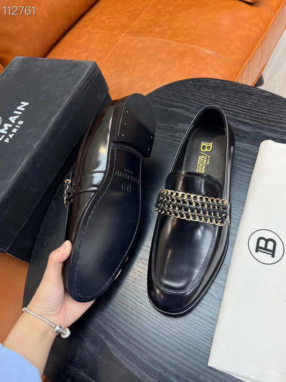 BALMAIN || NEW CHAIN DESIGN CALF LEATHER BALCK SHOES - FASHION MYST 