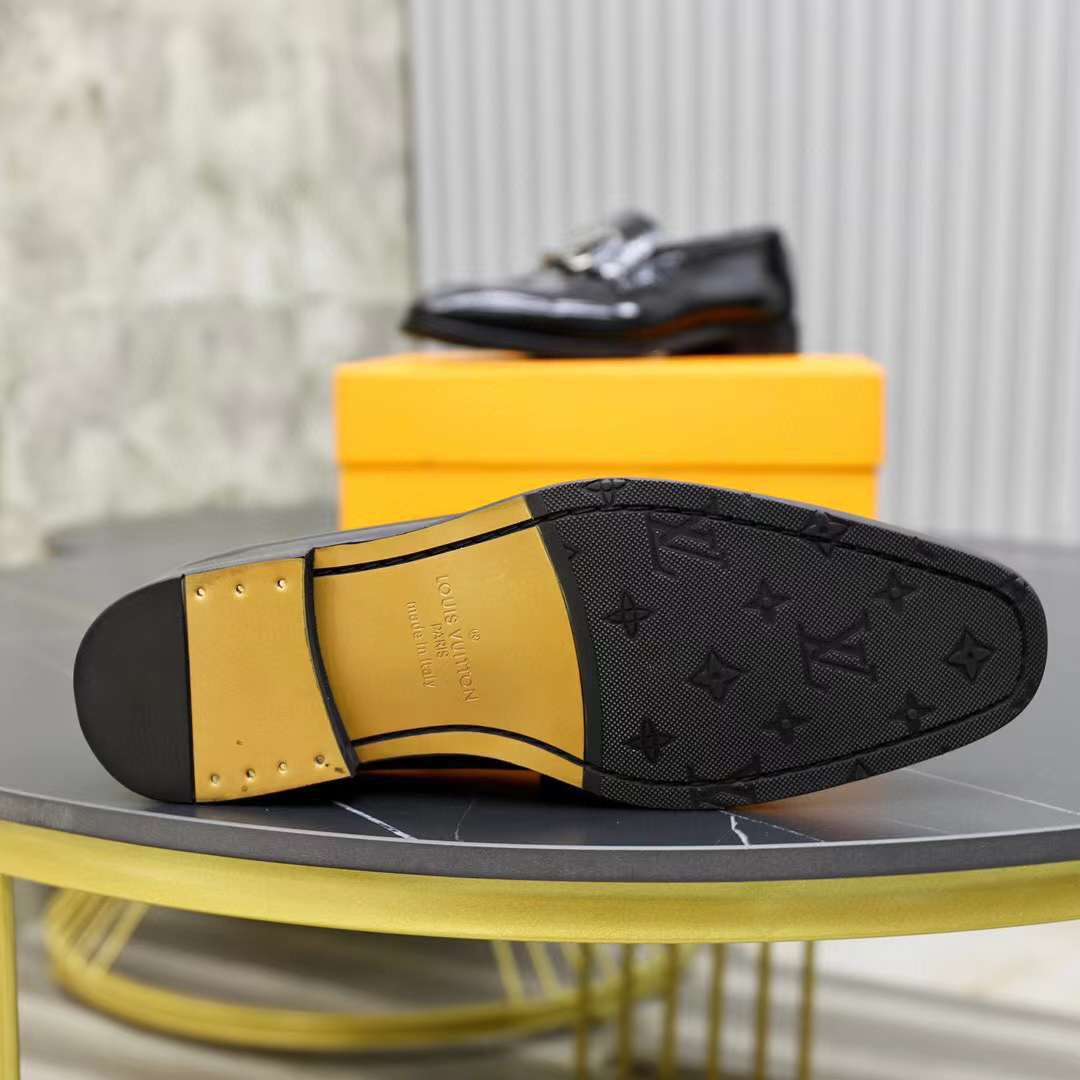 LOUIS VUITTON || PATENT LV BLACK CALF LEATHER FORMALS SHOES