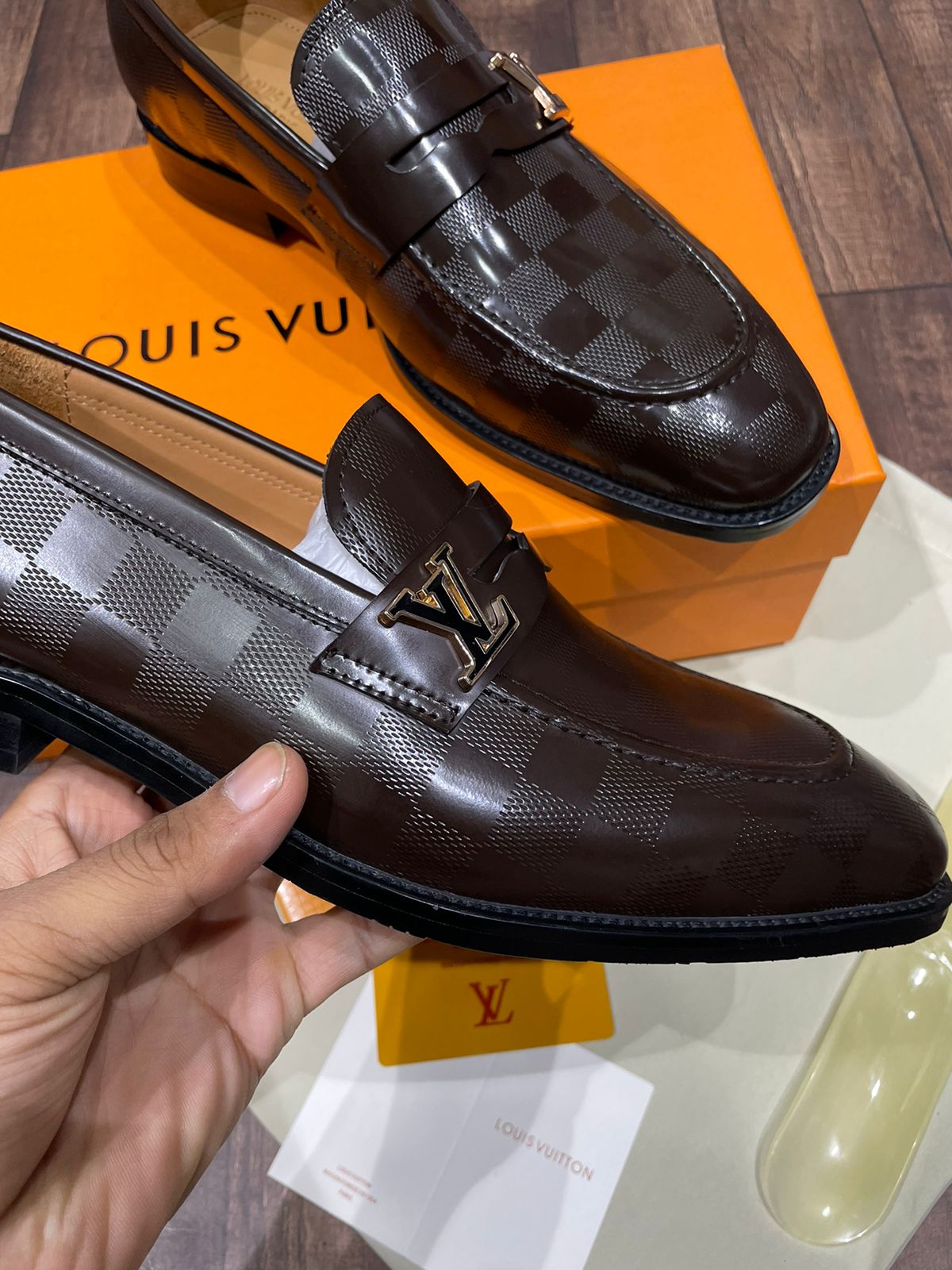 LOUIS VUITTON || PLAID PATTERN CALF LEATHER SHOES - FASHION MYST 