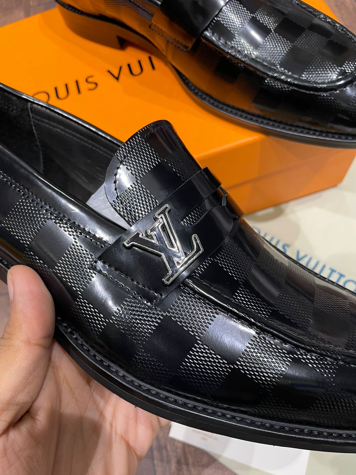 LOUIS VUITTON || PLAID PATTERN CALF LEATHER SHOES - FASHION MYST 