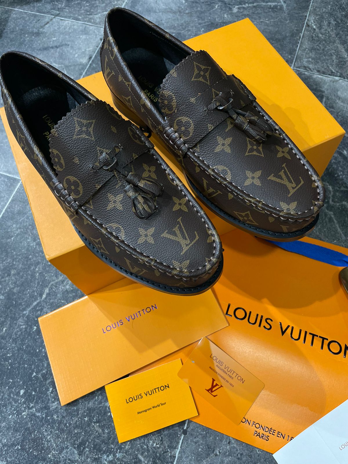 LOUIS VUITTON || Monogram Print Luxury Major Calf Leather Loafers /Brown - FASHION MYST 