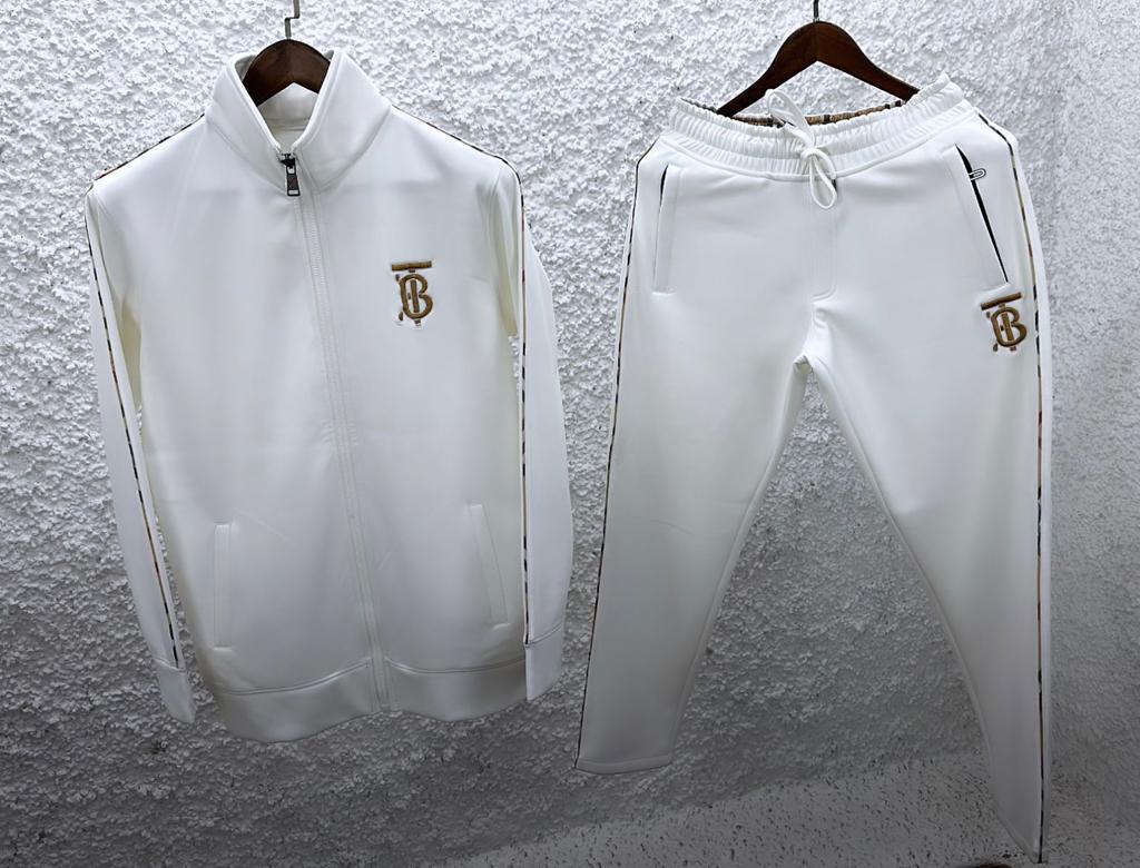 High End Quality Tracksuit For Men - FASHION MYST 