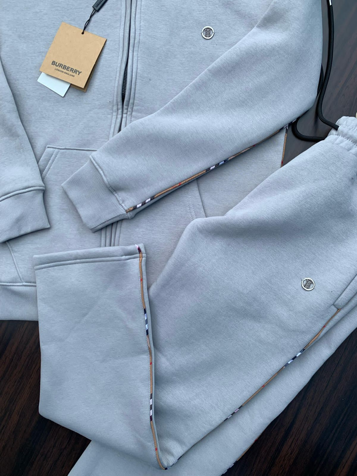 PREMIUM QUALITY WINTER WEAR TRACKSUITS - FASHION MYST 