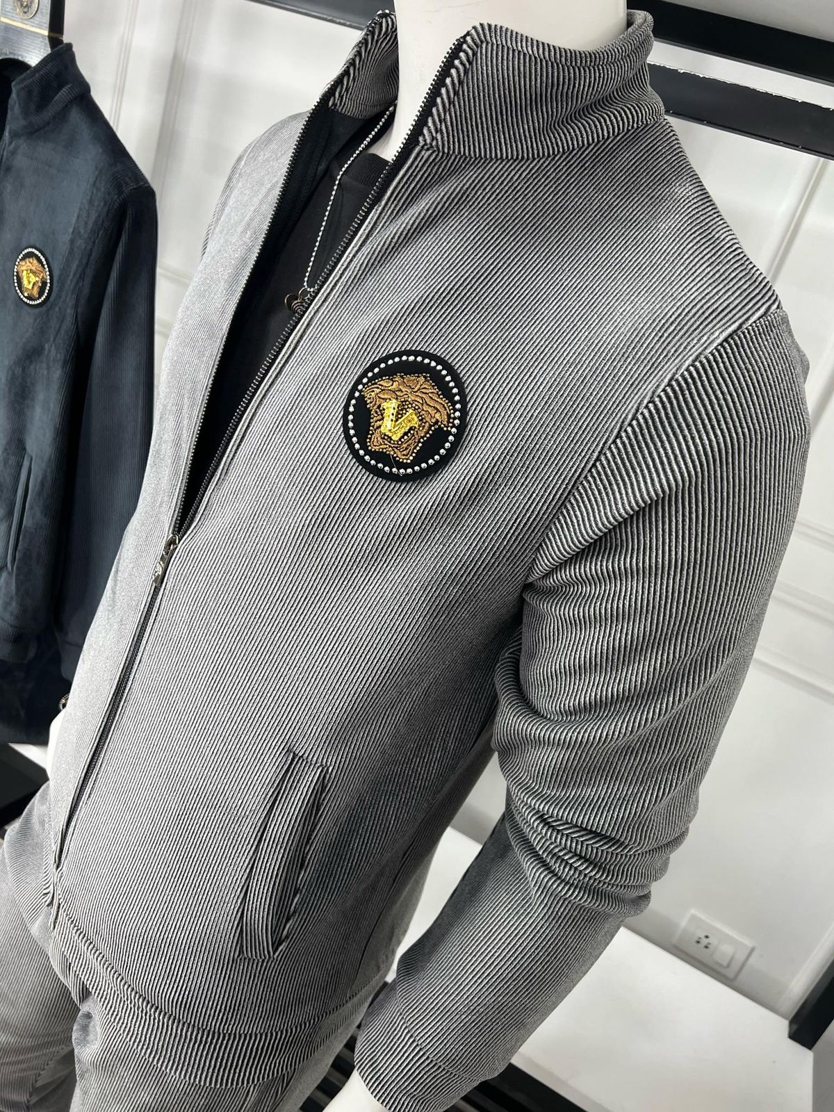 VERSACE IMPORTED HIGH END QUALITY TRACKSUIT FOR MEN FASHION MYST