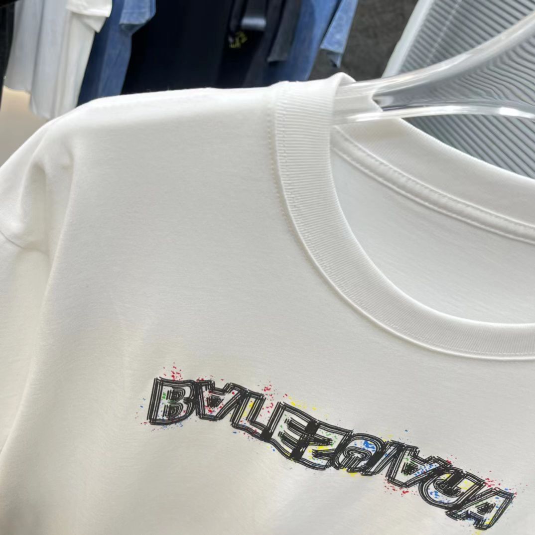 BALENCIAGA || Men's Half Sleeve T-Shirt Master Elegant White Color - FASHION MYST 