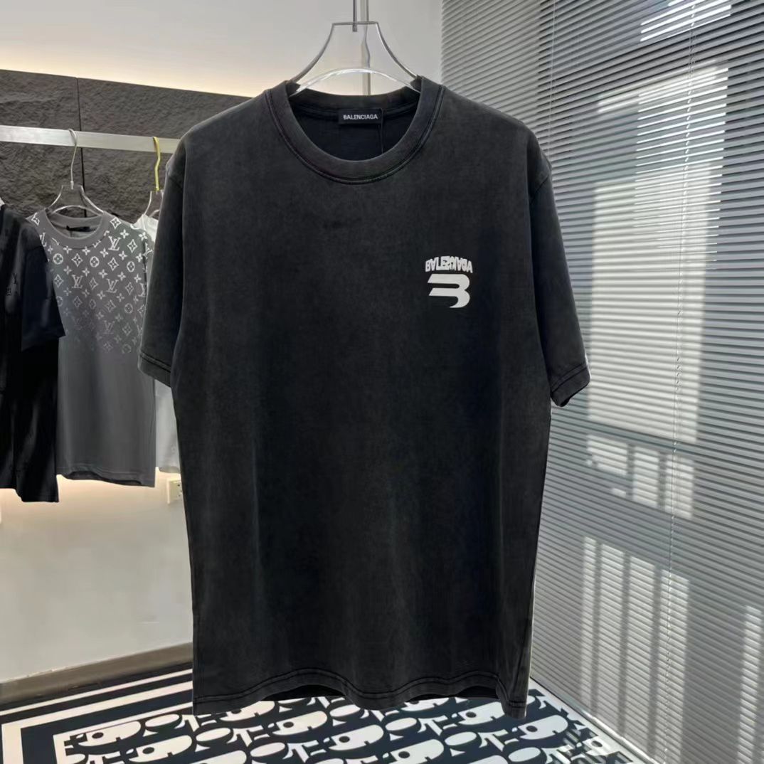 Balenciaga t shirt womens navy sales