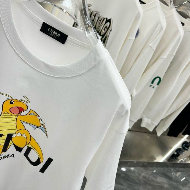 FENDI || White T-Shirt With Pokémon Charizard Print - FASHION MYST 