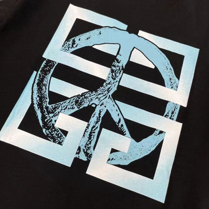 GIVENCHY || 4G Peace And Love Print Black T-shirt - FASHION MYST 