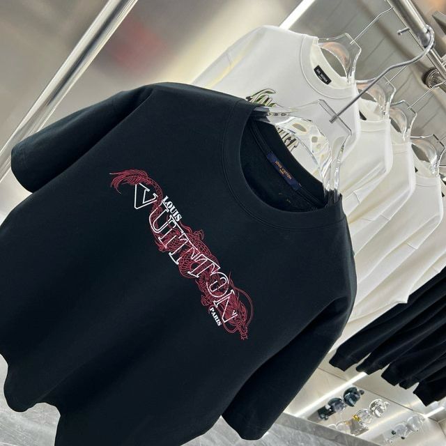 LOUIS VUITTON Dragon Vintage Letter Print Black T Shirt FASHION MYST