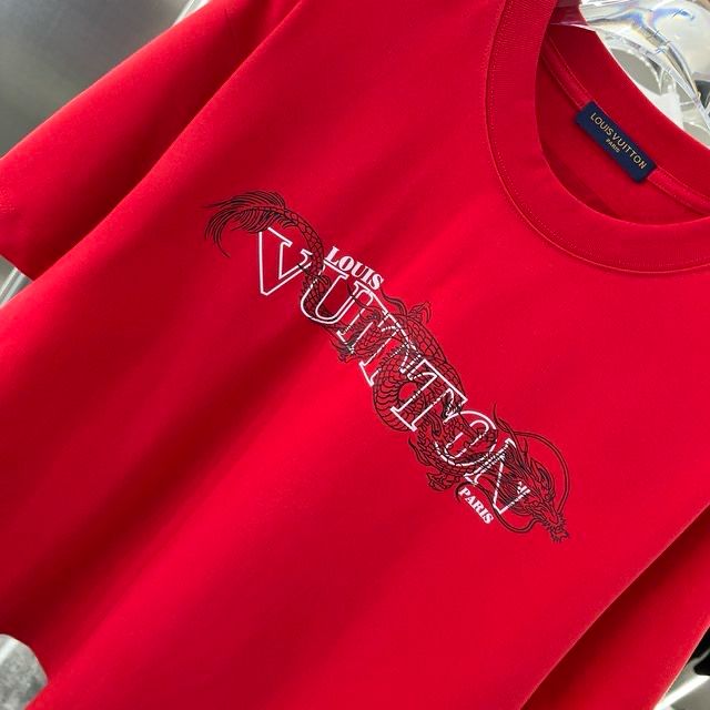 LOUIS VUITTON || Dragon Vintage Letter Print Red T-Shirt - FASHION MYST 