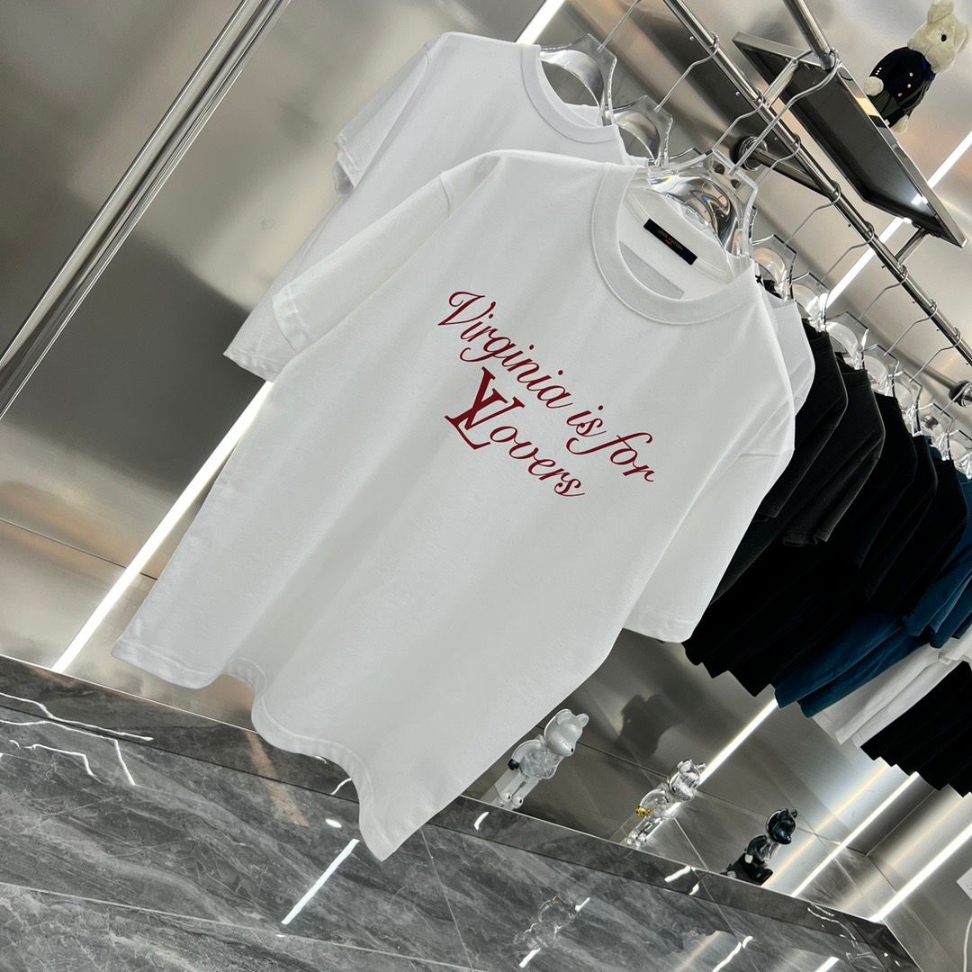 LOUIS VUITTON || Louis Vuitton Drop Shoulder T-Shirt: Authentic Luxury for Fashion Forward Individuals - FASHION MYST 