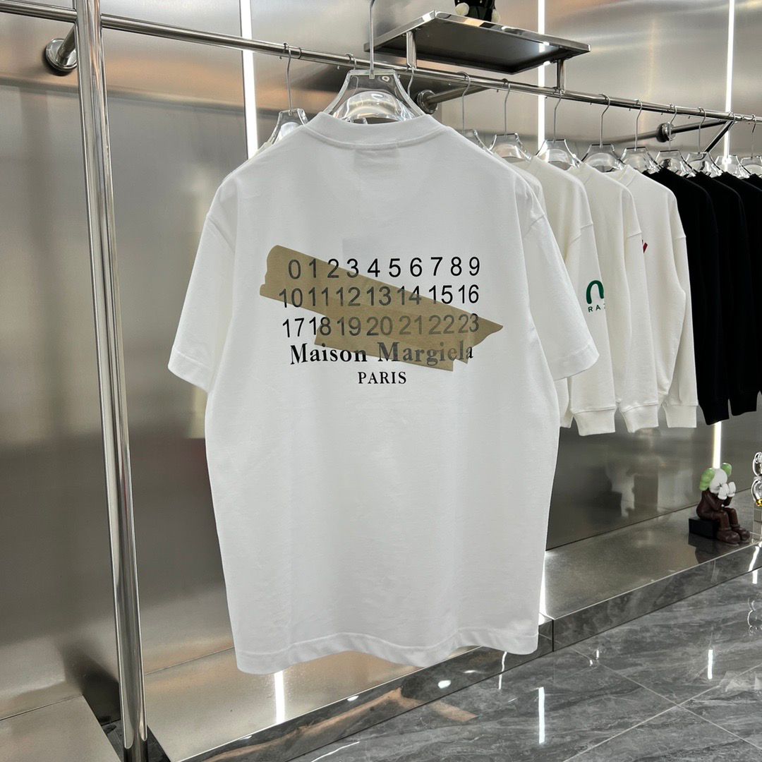 MAISON MARGIELA || White Drop Shoulder T-Shirt With Number Design on B –  FASHION MYST