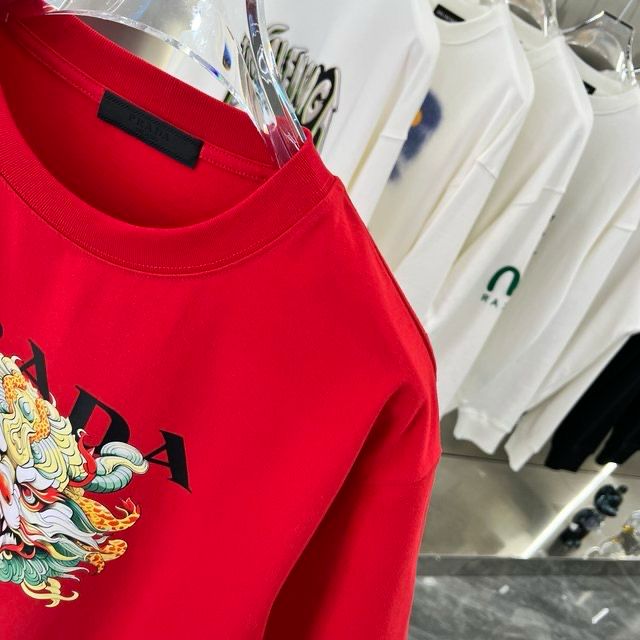 PRADA || PREMIUM DRAGON LOGO PRINT RED T-SHIRT - FASHION MYST 