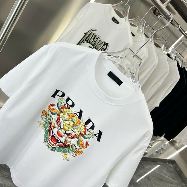 PRADA || PREMIUM DRAGON LOGO PRINT WHITE T-SHIRT - FASHION MYST 