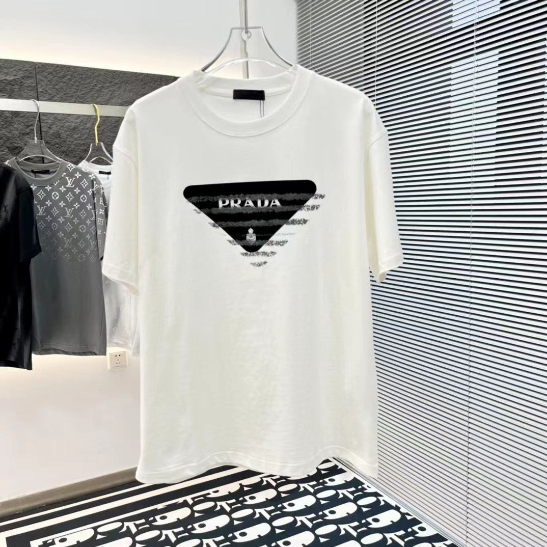 PRADA || STRIPED BIG LOGO T-SHIRT - WHITE - FASHION MYST 