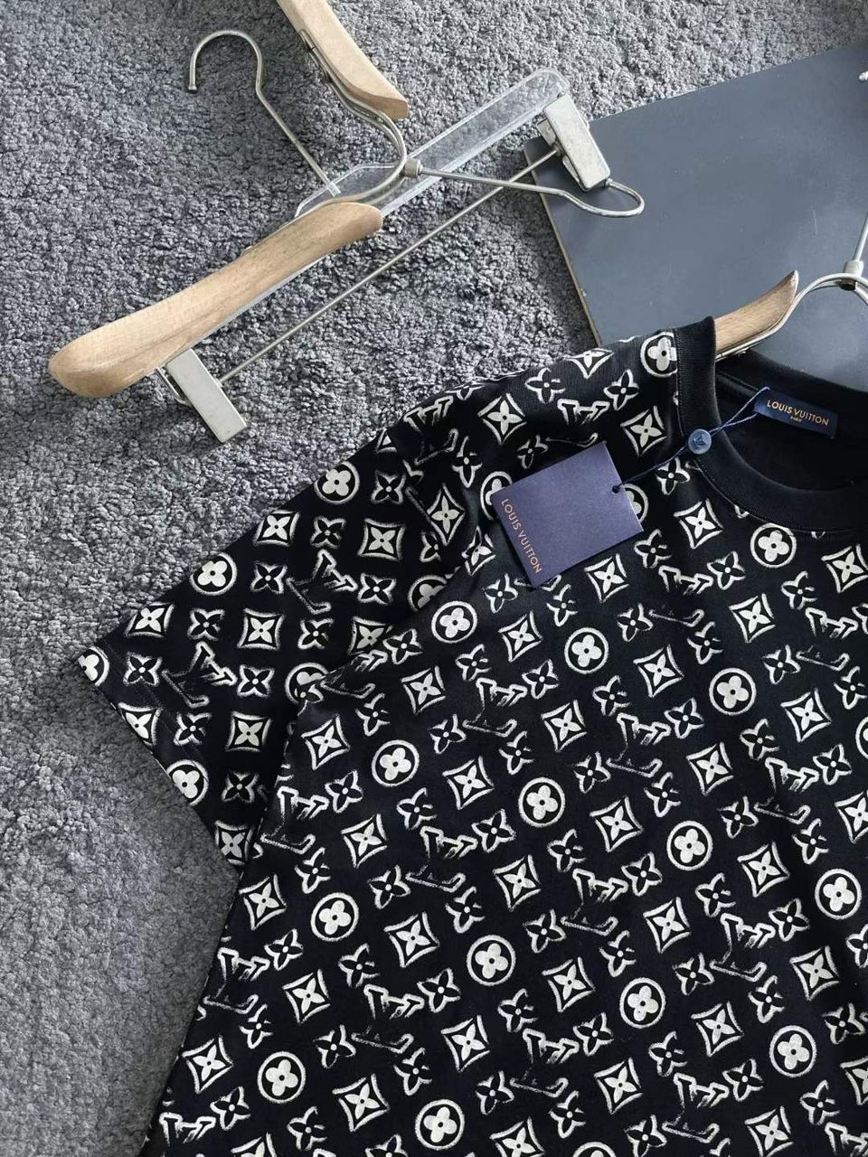 LOUIS VUITTON || LV Monogram Printed Drop Shoulder T-Shirt - FASHION MYST 