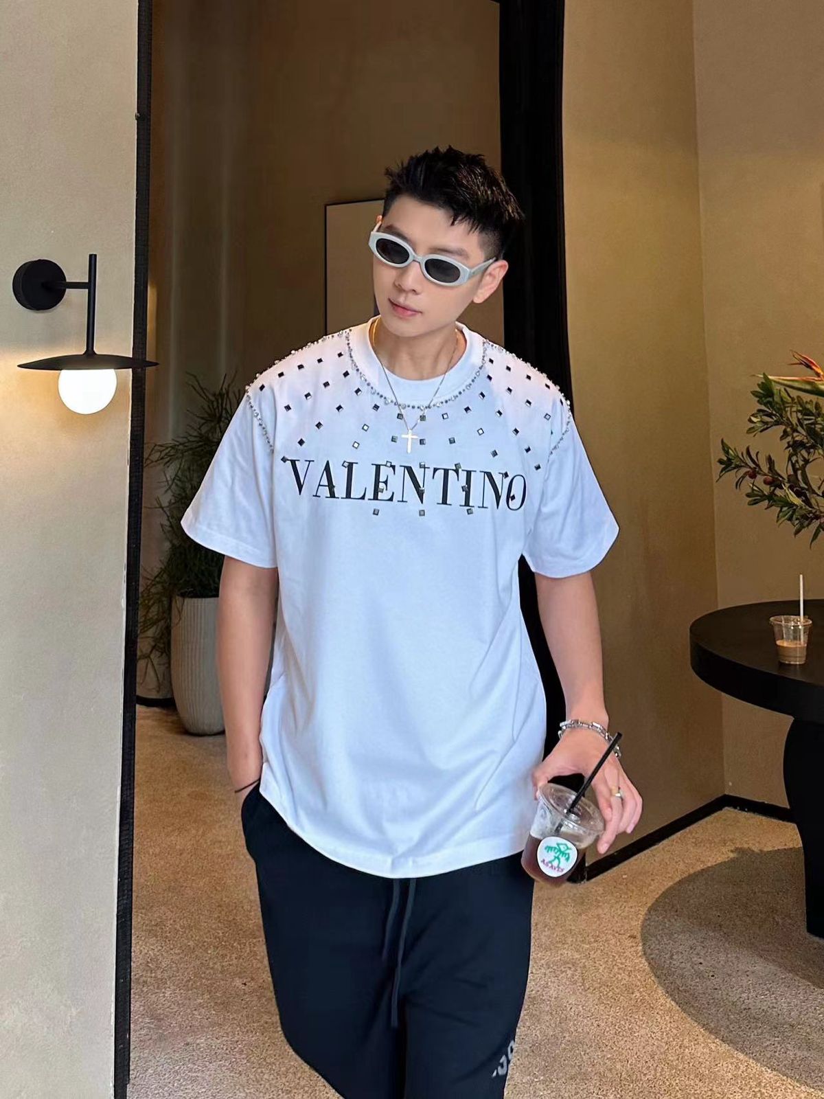 VALENTINO || Logo Oversized Studed T-Shirt White - FASHION MYST 