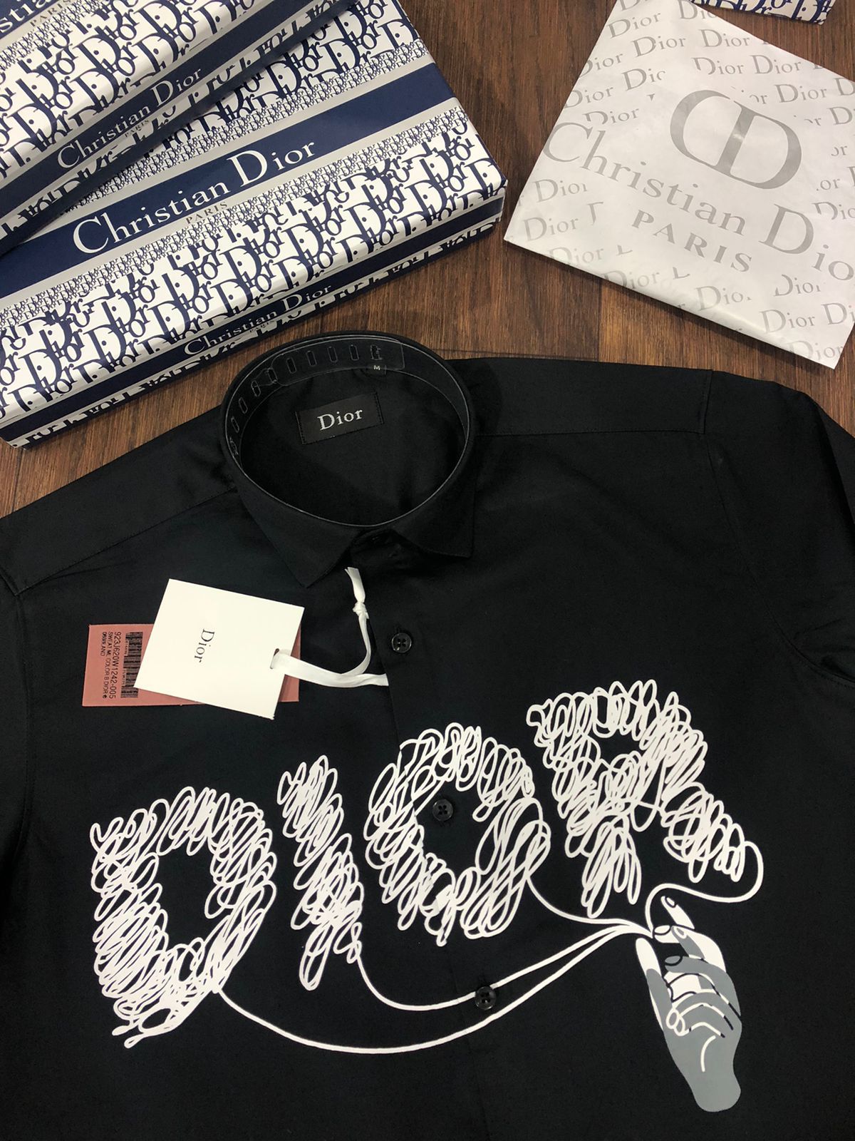 Dior label best sale