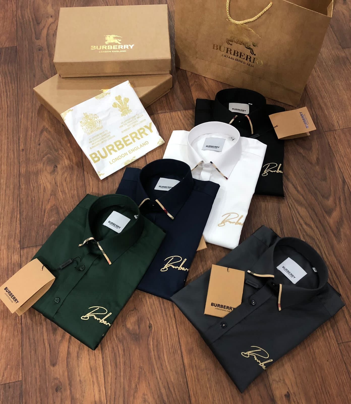 BURBERRY || Burberry Signature Polo Shirt For Men - FASHION MYST 