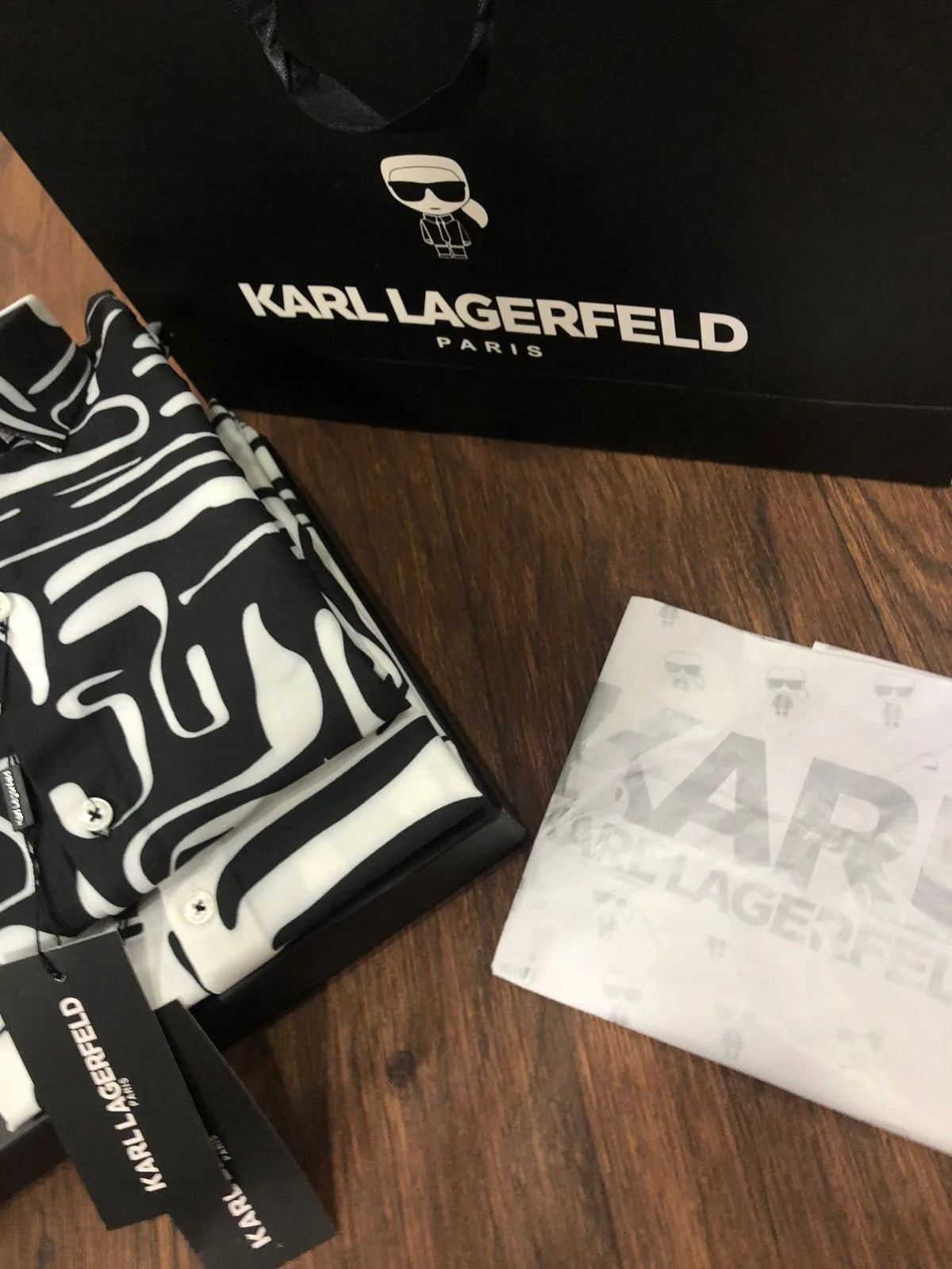 KARL LAGERFELD || Waveart Printed Slim Fit Shirt - FASHION MYST 