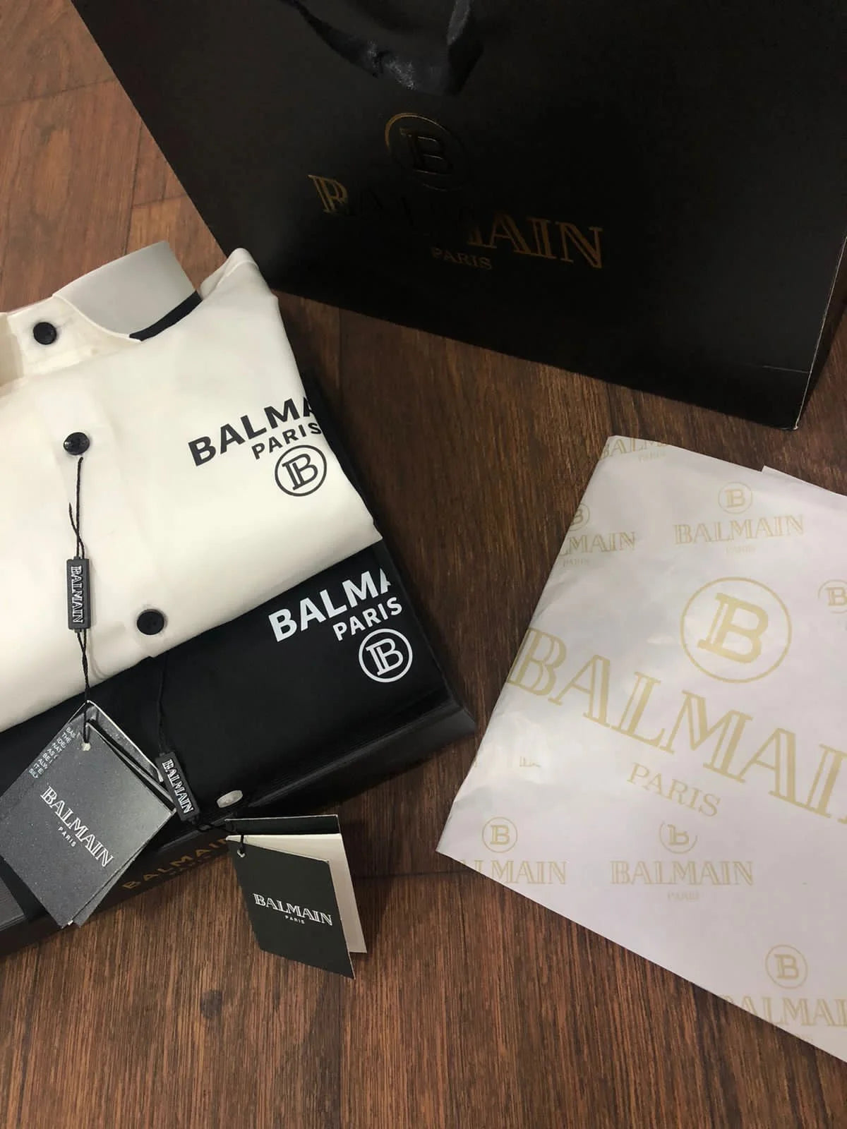 BALMAIN || Luxury B Logo Collar Stripe Shirt - FASHION MYST 