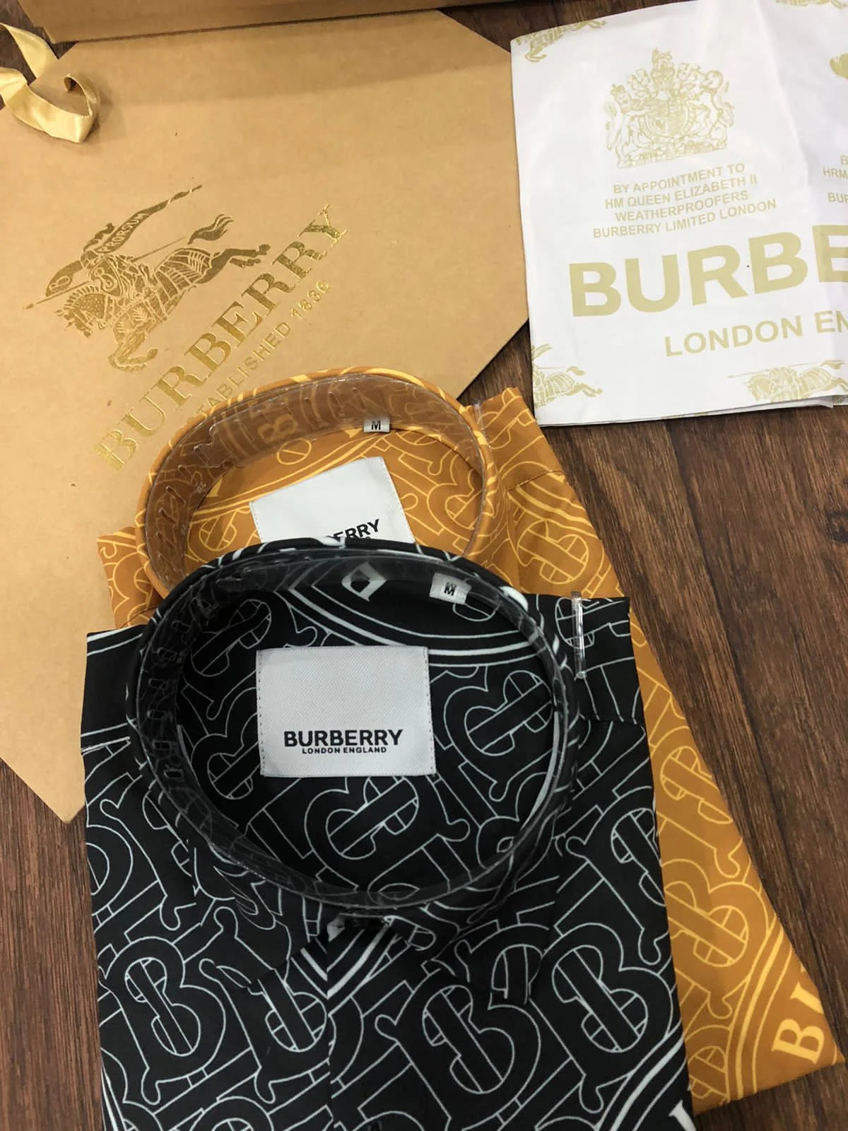 BURBERRY ||All Over Logo printed shirt - FASHION MYST 