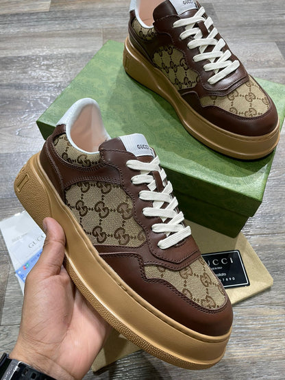 GUCCI || Mens Gucci brown Original GG Monogram Sneakers - FASHION MYST 