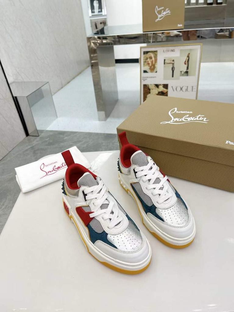 CHRISTIAN LOUBOUTIN || Men's White Astroloubi Sneakers - FASHION MYST 