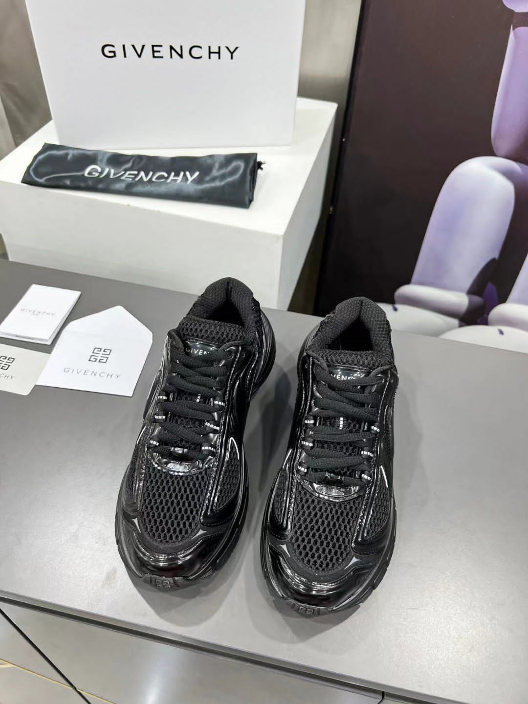 GIVENCHY | Tk-MX Runner Black Sneakers In Mesh And Synthetic Leather - FASHION MYST 