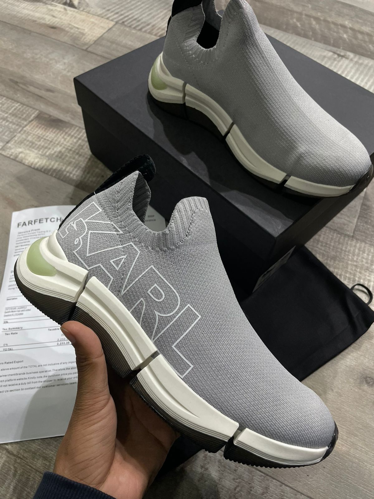 HIGH END QUALITY SNEAKRS AVAILABLE FOR MEN - FASHION MYST 